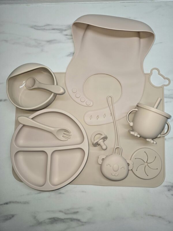 set silikonski 10 delova